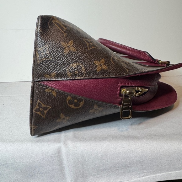 Louis Vuitton Monogram Alma BNB (Burgundy) - Picture 3 of 12